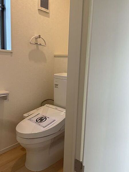 トイレを拡大表示