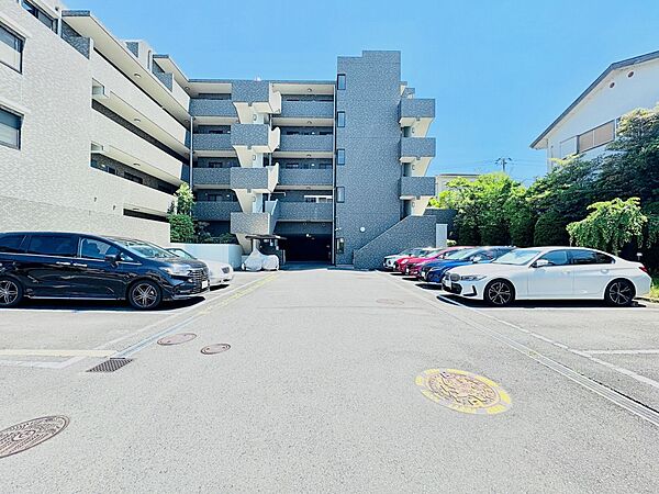 駐車場を拡大表示
