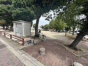 関目中央公園 260m
