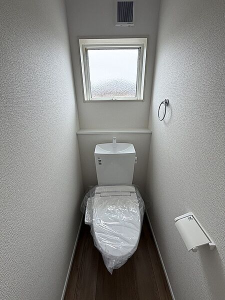 トイレを拡大表示