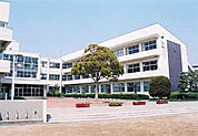 城西小学校