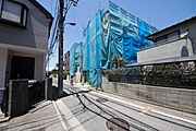 豊かで快適な暮らしを。ここから始まる「日常」はご家族にとってかけがえのない時間となります。少しでも豊かに、快適に。そんな想いから本邸宅は生まれました。