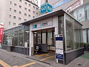 東陽町駅(東京メトロ 東西線) 徒歩31分。大手町や日本橋などのオフィス街へダイレクトにアクセスできる利便性の高さと、江東区の中心的な行政機関や運転免許試験場が集積する一大拠点。 2450m