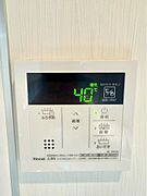 明日はお出かけで今日中に洗濯を・・と思っても最近は雨続き・・そんな負担を減らしてくれる頼もしい浴室換気乾燥機を完備。また、冬場などは入浴前に暖めておくとお着替えも楽々です。