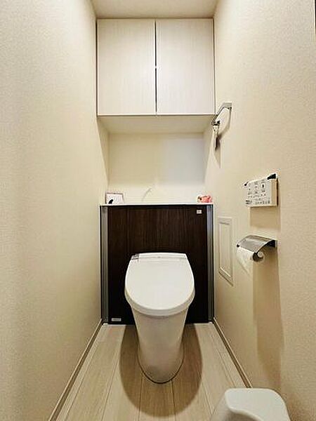 トイレを拡大表示