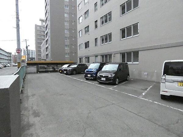 駐車場を拡大表示