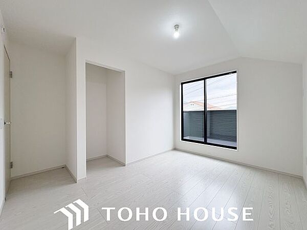 洋室を拡大表示