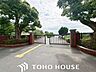 周辺：枚方市立第一中学校 徒歩2分。 150m