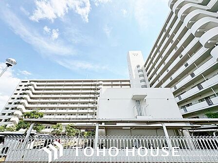 物件の陽当りや通風・仕様設備やお部屋の大きさの比較、近隣・周辺環境や街並みなど、資料には掲載していない情報が現地にはたくさんあります。 是非ご確認ください。