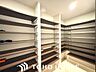 収納：各部屋に必要な量の収納があるか、高さ・奥行きは適度で、活用しやすいものになっているか。 “量”だけでなく、”位置”によっても変わる「収納力」を子どもの成長も加味して確認しよう。
