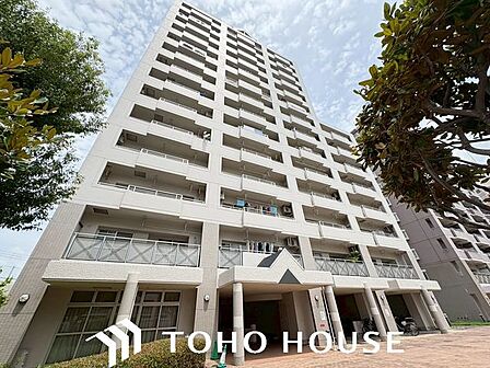 手入れの行き届いたマンションは、住み心地も良く、資産価値も維持されます。マンションではまず、外壁やエントランスなどの共用部分の維持管理がポイント。