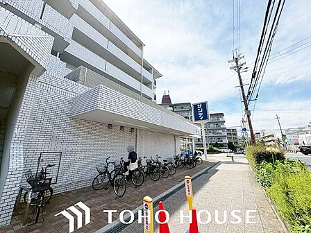 サンディ豊中泉丘店 徒歩15分。 1180m