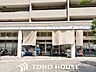 周辺：万博れんげ保育園 徒歩5分。 390m