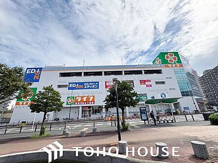 エディオン京橋店 徒歩2分。 160m