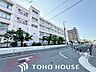周辺：大阪市立巽東小学校 徒歩3分。 200m