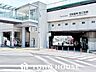周辺：西三荘駅(京阪本線) 徒歩13分。 1030m
