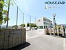 周辺：春日市立春日西中学校 920m