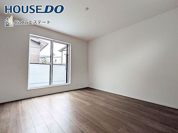 寝室を拡大表示