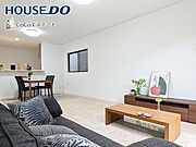 □■リビング■□※家具・小物・CG等はイメージです。19帖LDK♪ご家族が集まる中心となる開放的なリビング♪大きなテレビを置いたり、家具選びにこだわったりと楽しみが広がりますね。