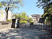 太宰府市立太宰府東中学校 1860m