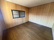 【2F洋室】洋室は寝室や書斎、ワークスペースとしても活用できます♪※2026年3月撮影