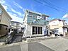 外観：落ち着いた住宅街の一角に位置し、静かな暮らしを求める方におすすめのおうちです♪※リフォーム後写真