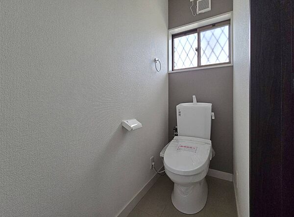 トイレを拡大表示