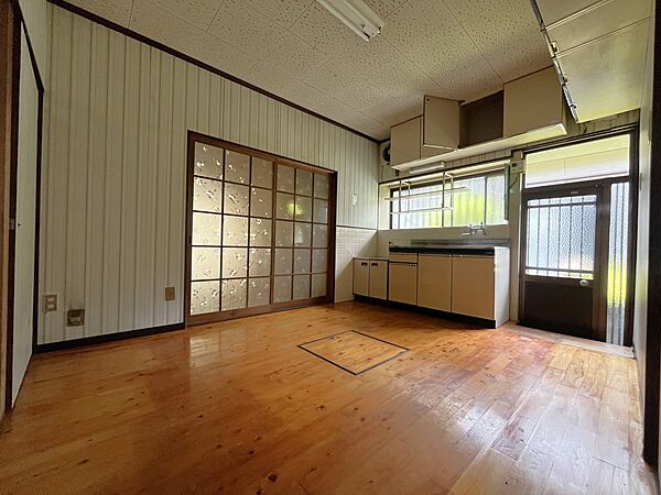室内