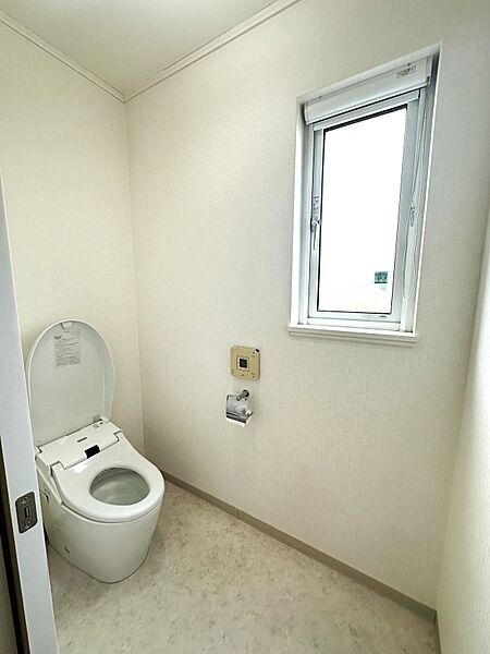 トイレを拡大表示