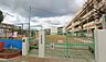 周辺：小学校 250m 高丸小学校