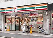 セブン-イレブン 代々木上原駅前店 890m