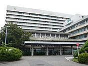 慶應義塾大学病院 799m