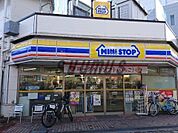ミニストップ 西新宿山手通り店 431m