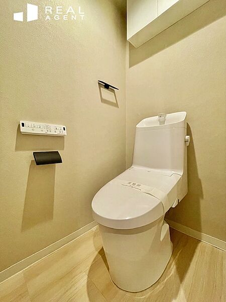 トイレを拡大表示