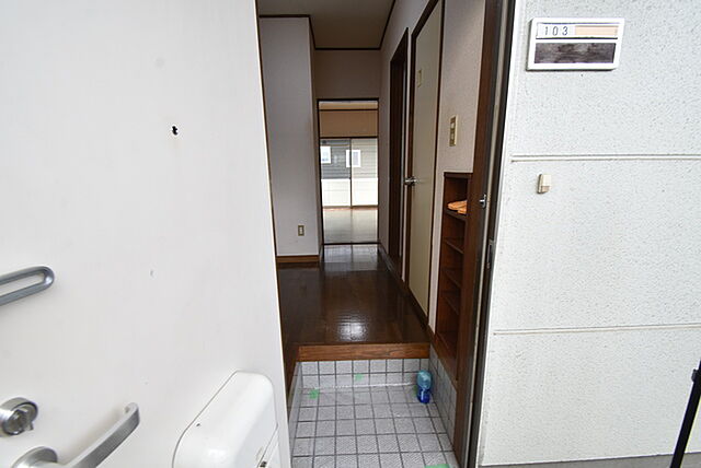 玄関