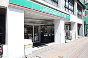 ローソンストア100　車道店