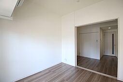 エスカルコート 1DKの写真