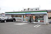 ファミリーマート　梅森坂三丁目店