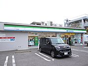ファミリーマート　児玉西店