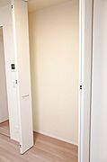 ※別部屋の参考写真です。現状優先となります。