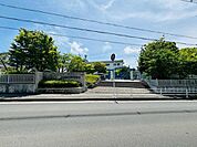 香芝市立真美ケ丘西小学校 徒歩3分。 220m