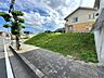 外観：スーパー・ドラッグストアが徒歩10分圏内で、住生活の拠点に便利な立地です♪