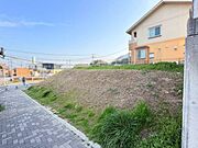 スーパー・ドラッグストアが徒歩10分圏内で、住生活の拠点に便利な立地です♪