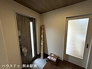 明るい日差しが差し込み帰るたびにほっと一息つてる空間です