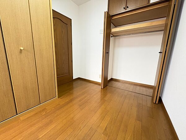 洋室を拡大表示