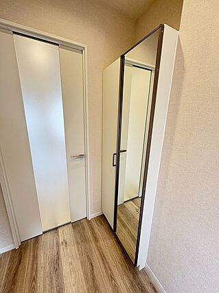 収納力のある大...