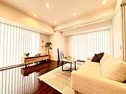 広々としたLDKがお部屋の中心。ご家族そろった楽しい時間が過ごせそうですね。