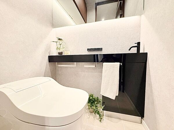 トイレを拡大表示