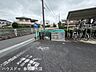 外観：前面道路含む現地写真