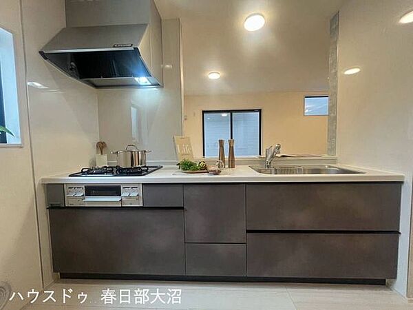 キッチンを拡大表示